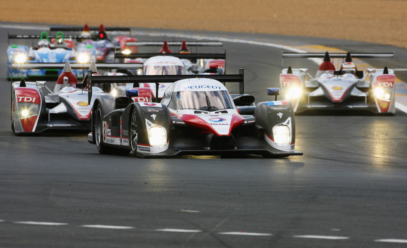 Illustration for article titled These Incredible Photos Show How Le Mans Evolved Over 84 Years